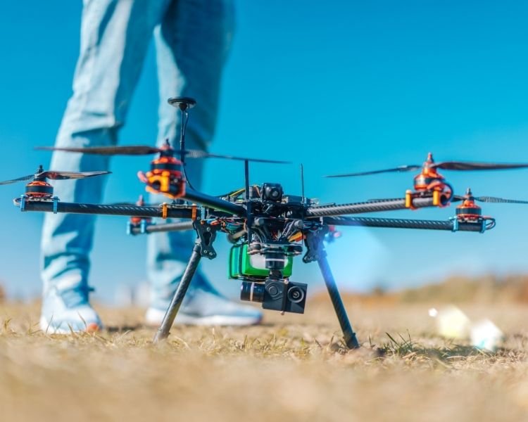 Hvad kan man bruge en drone til?